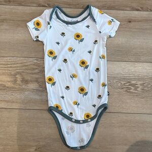 Kyte BABY Sunflower Print Bodysuit